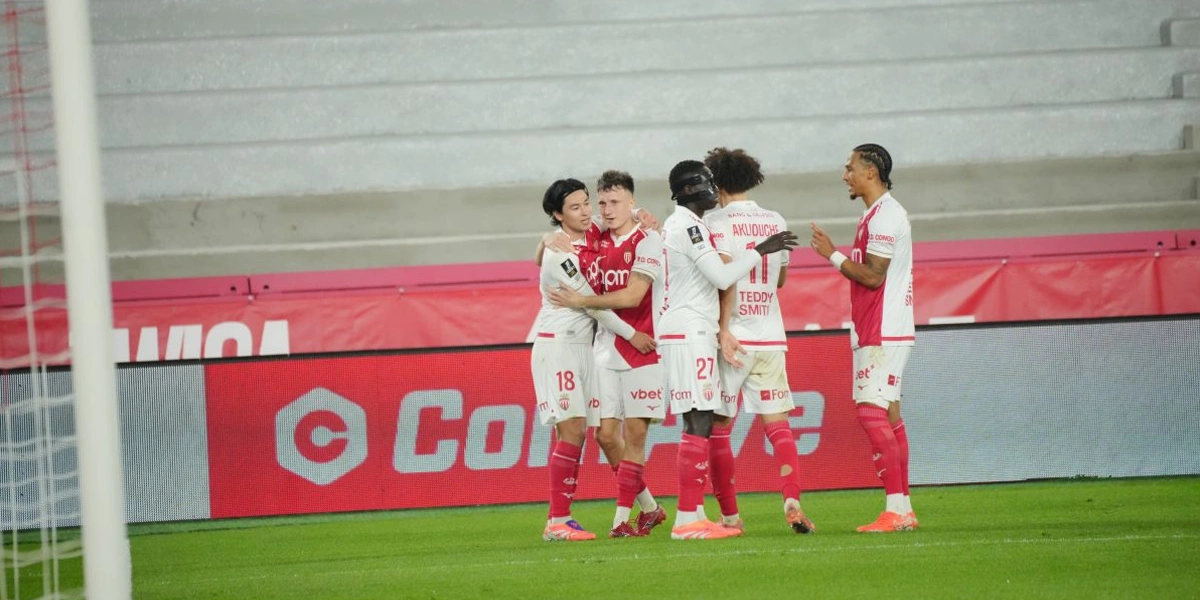 Keunggulan-Monaco-dengan-10-Pemain