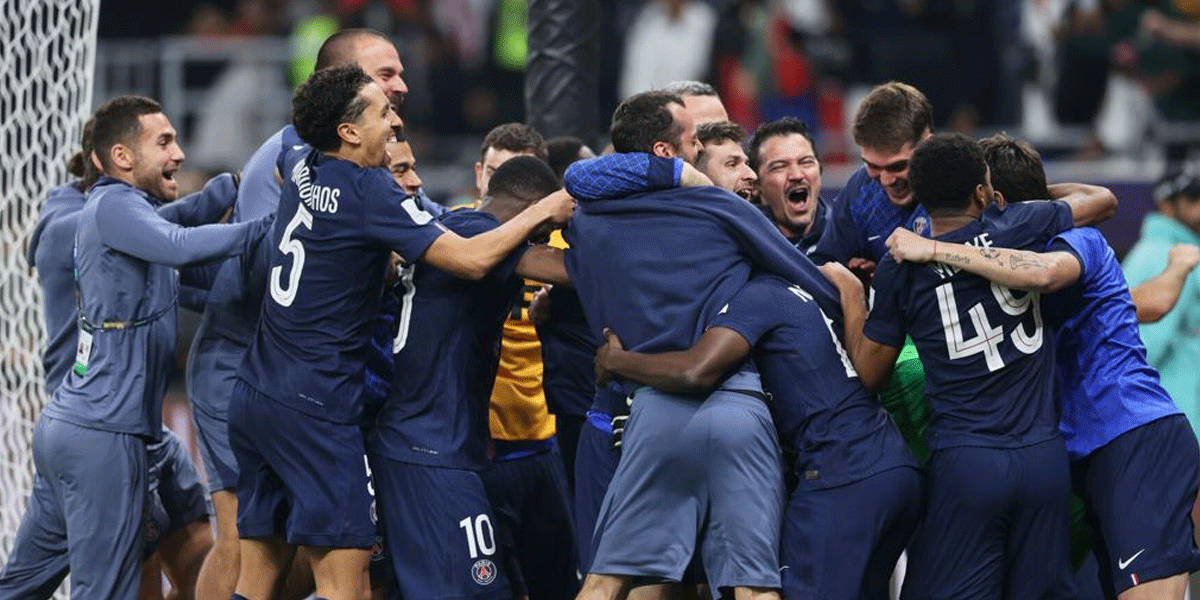 Matvei Safonov Jadi Pahlawan PSG Hentikan 4 Penalti Flamengo