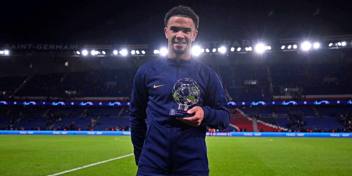 Zaire Emery Rayakan 100 Laga Bersama PSG   